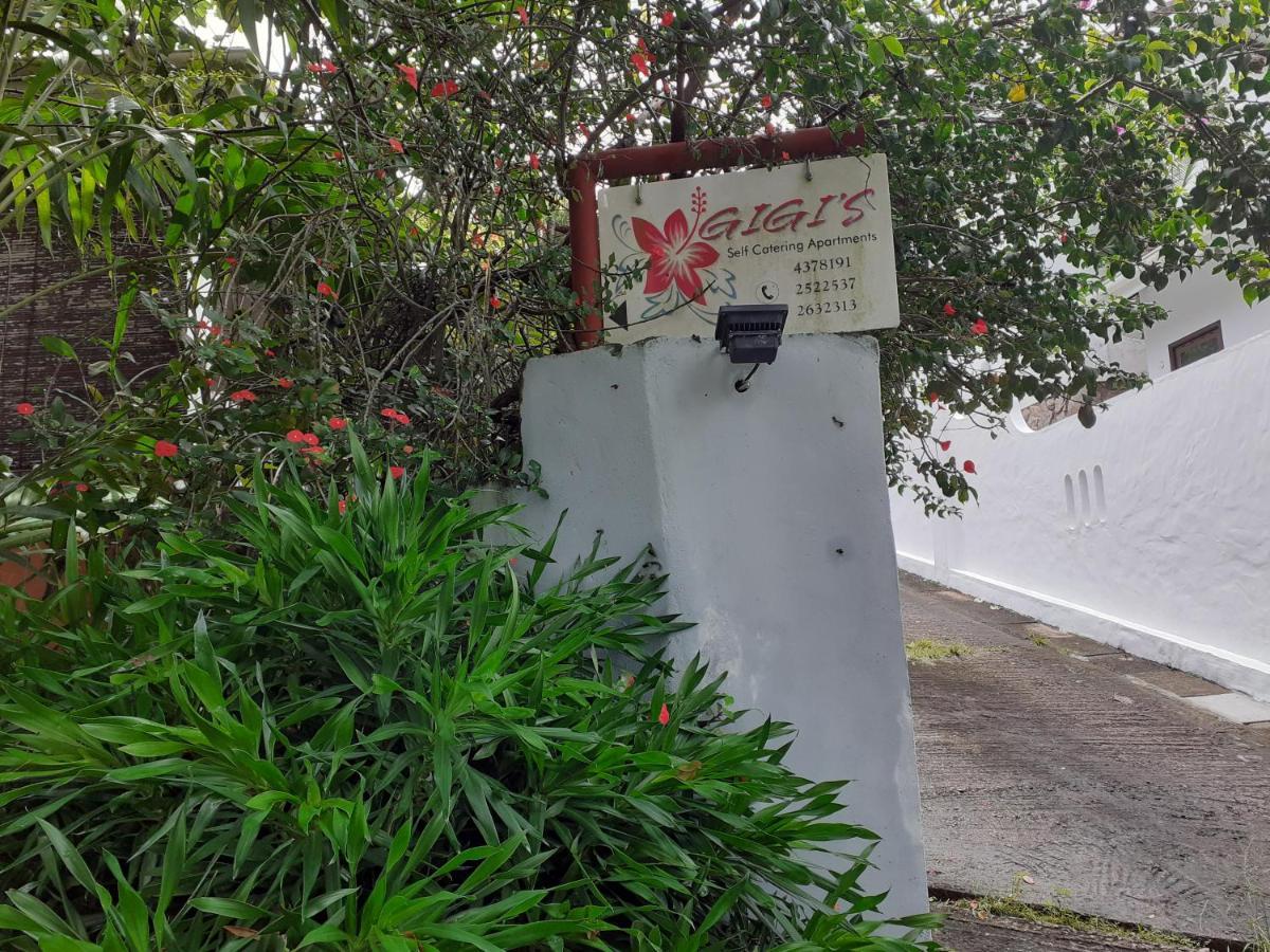 Gigi'S Self Catering Apartment ポート・グロード エクステリア 写真