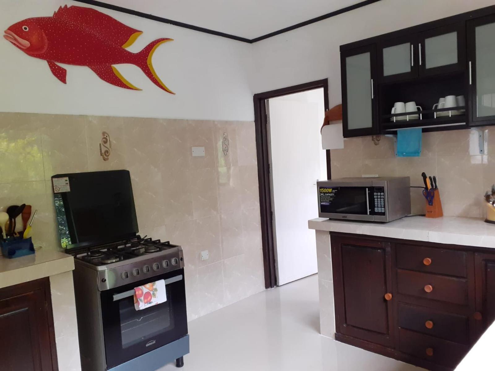 Gigi'S Self Catering Apartment ポート・グロード エクステリア 写真