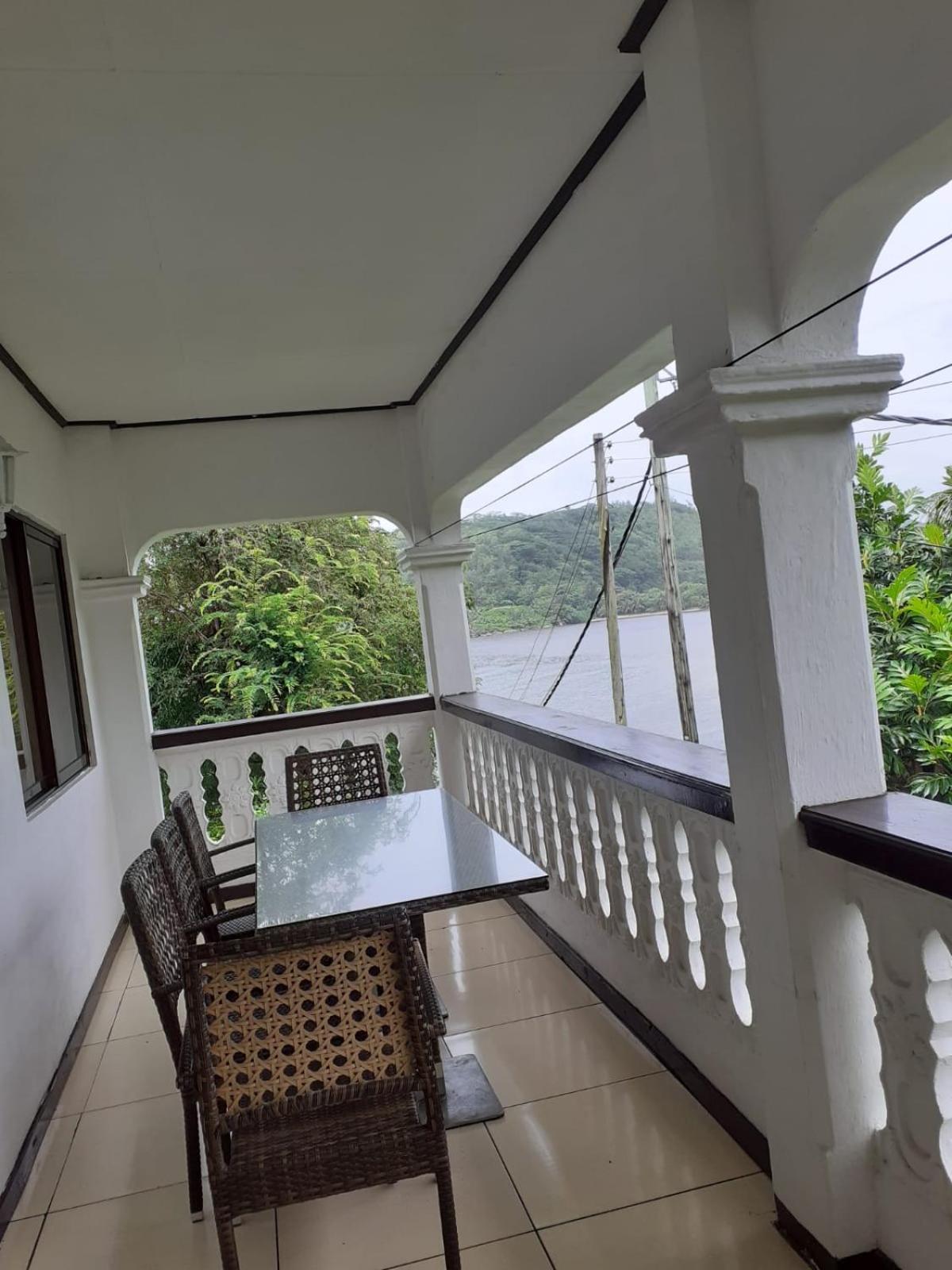 Gigi'S Self Catering Apartment ポート・グロード エクステリア 写真