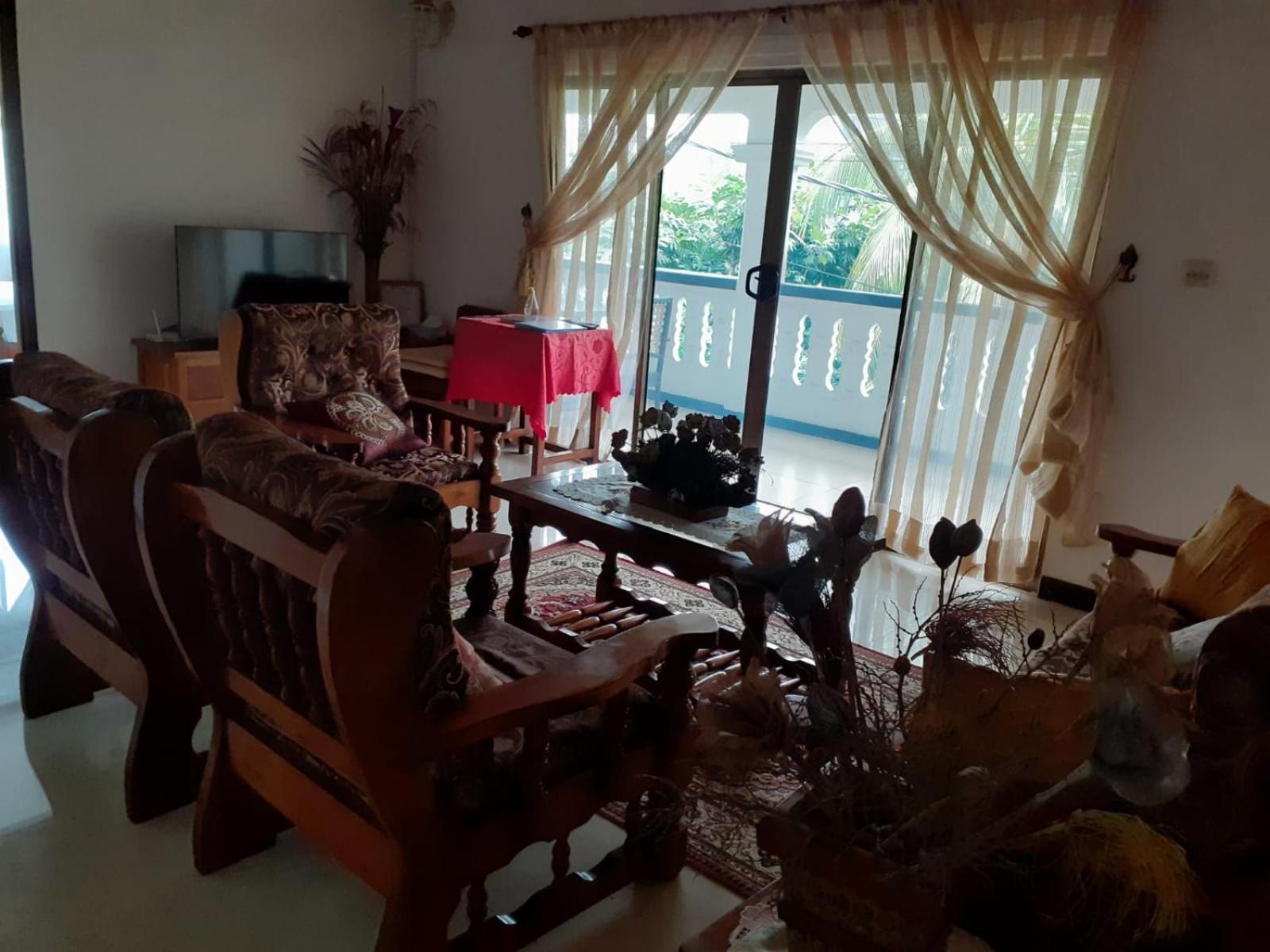 Gigi'S Self Catering Apartment ポート・グロード エクステリア 写真